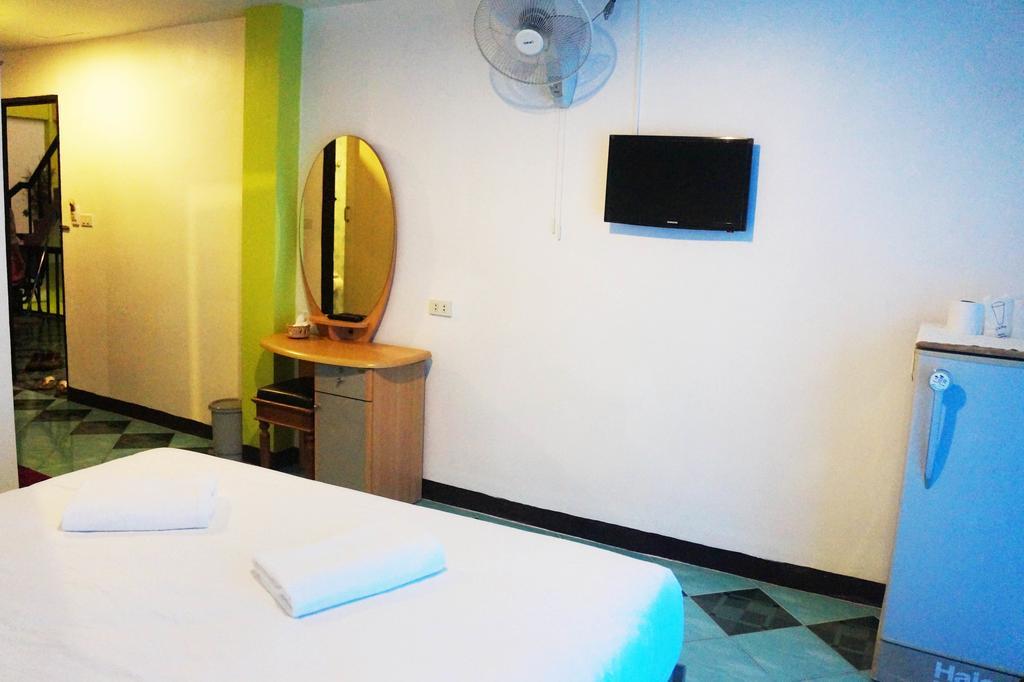 Nong Guest House Pattaya Exteriör bild