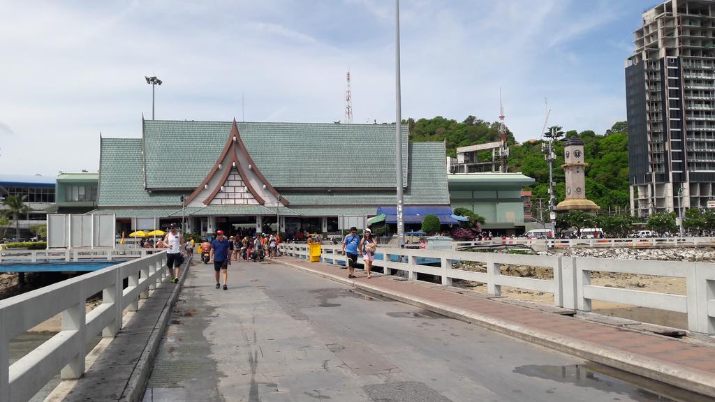 Nong Guest House Pattaya Exteriör bild