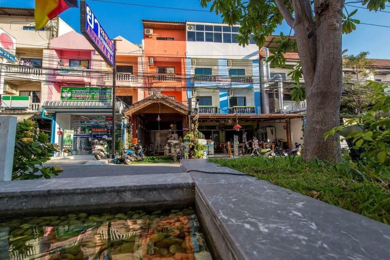 Nong Guest House Pattaya Exteriör bild